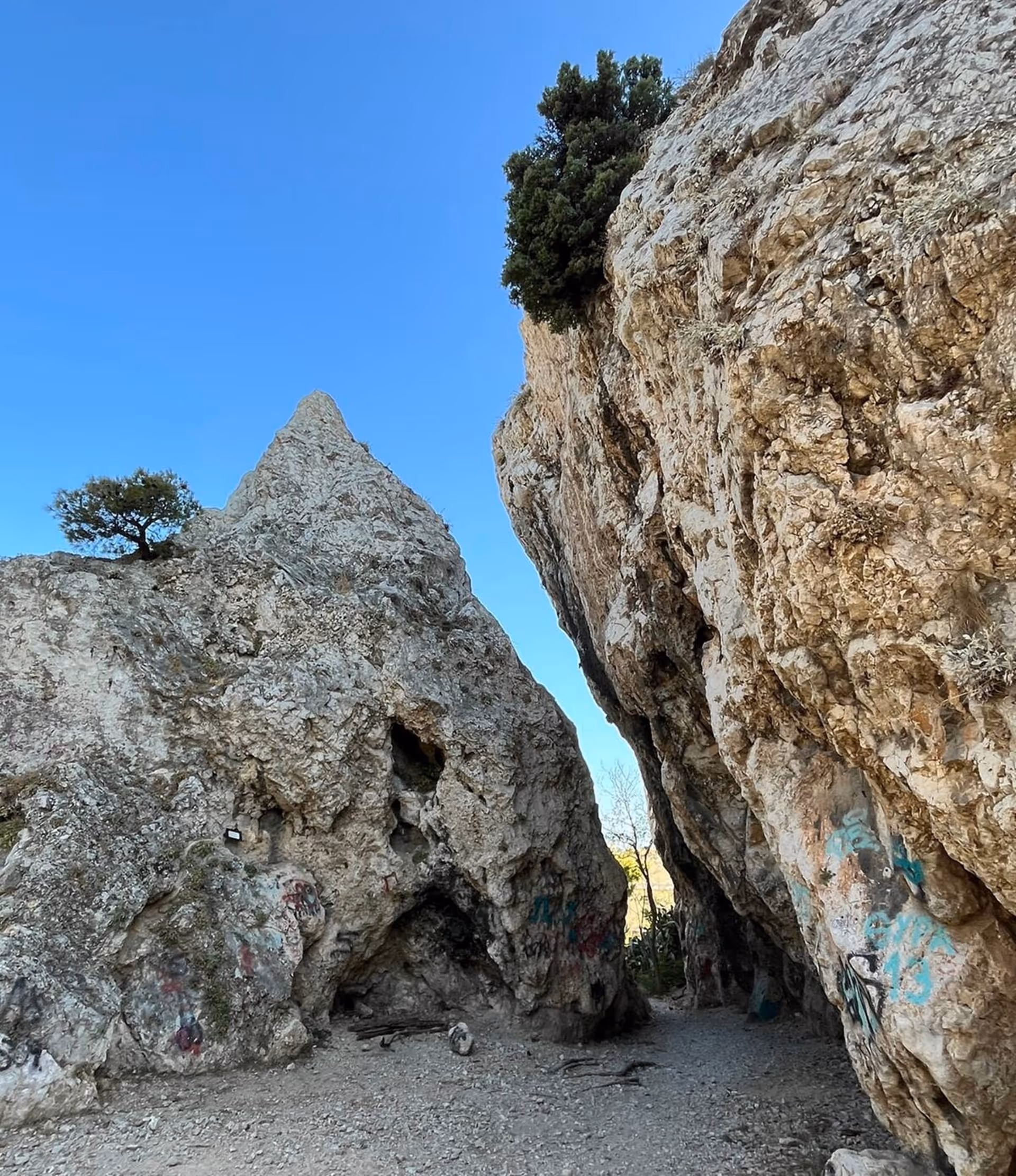 Split Rock formation on Lycabettus Hill, a hidden bouldering spot used by local climbers